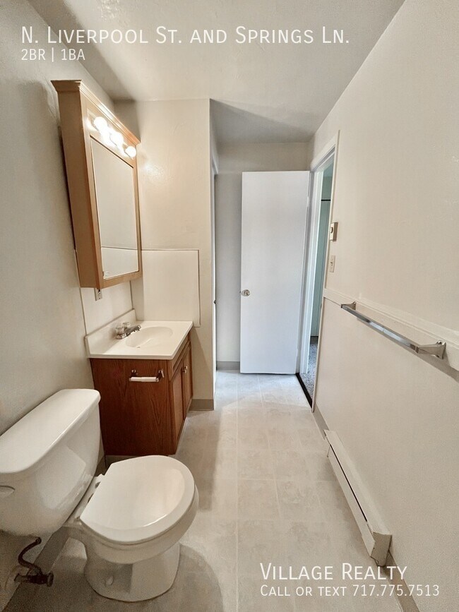 Building Photo - 220 Elizabeth Ln