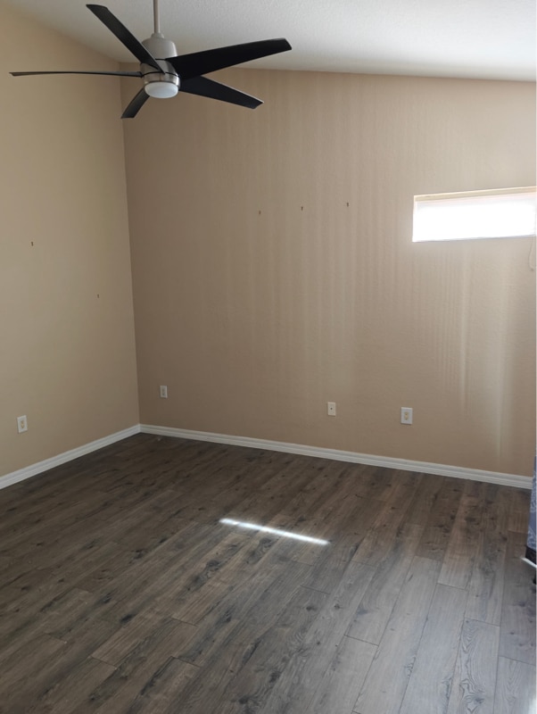 Building Photo - 5446 Admiral Way