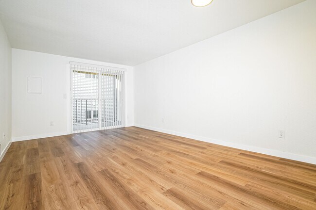 Building Photo - Welcome to Fairway Apartments – Where Quie...