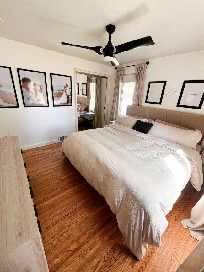 Bed 1 - 8434 Colfax Ave S