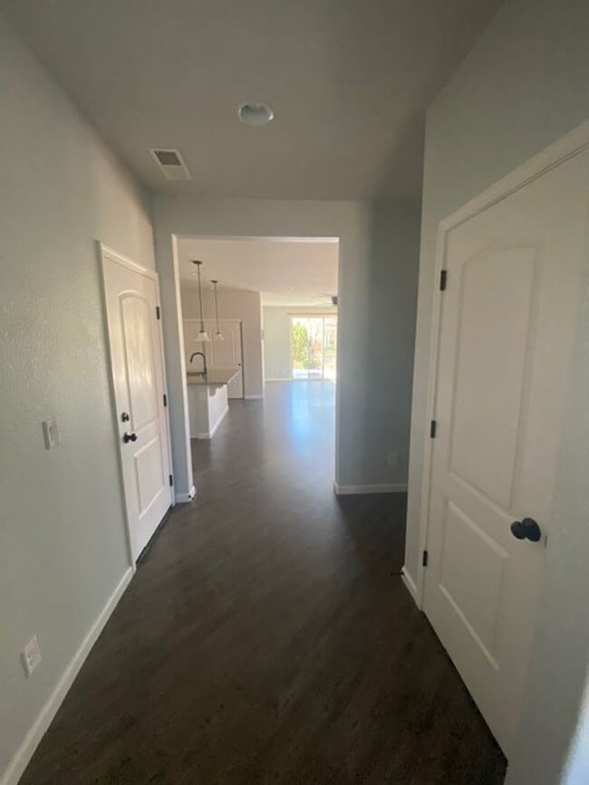 Building Photo - 3935 Hazy Swale Way