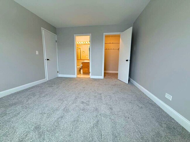 Building Photo - 314 Wildberry Ct