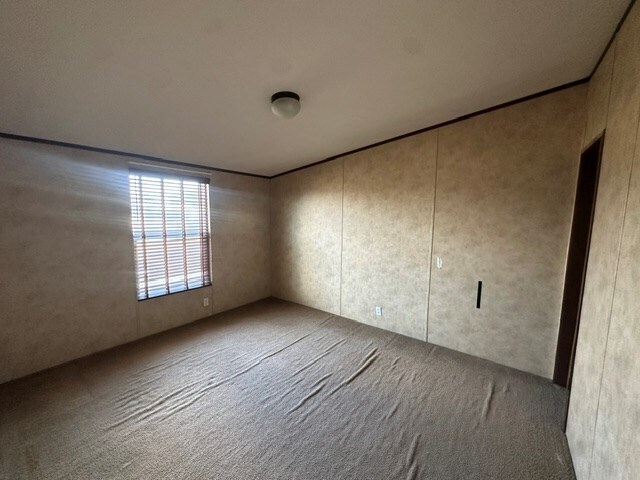 Building Photo - 1715 N Clendenen Ave