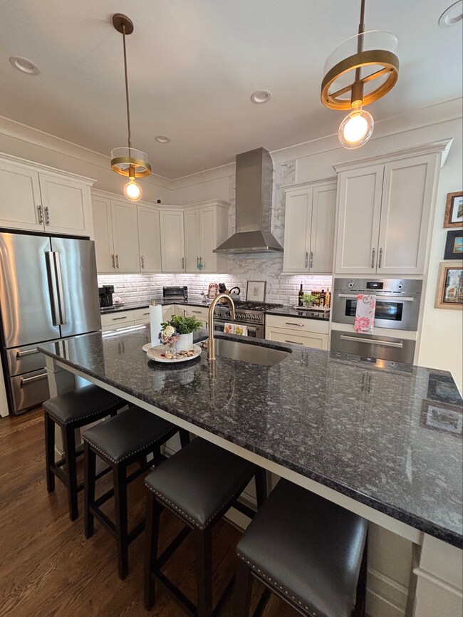 Building Photo - Home in Brookberry Farms community