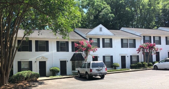 Building Photo - Great Location!!! Five Points, Tanyard Condominium's Available August 1st