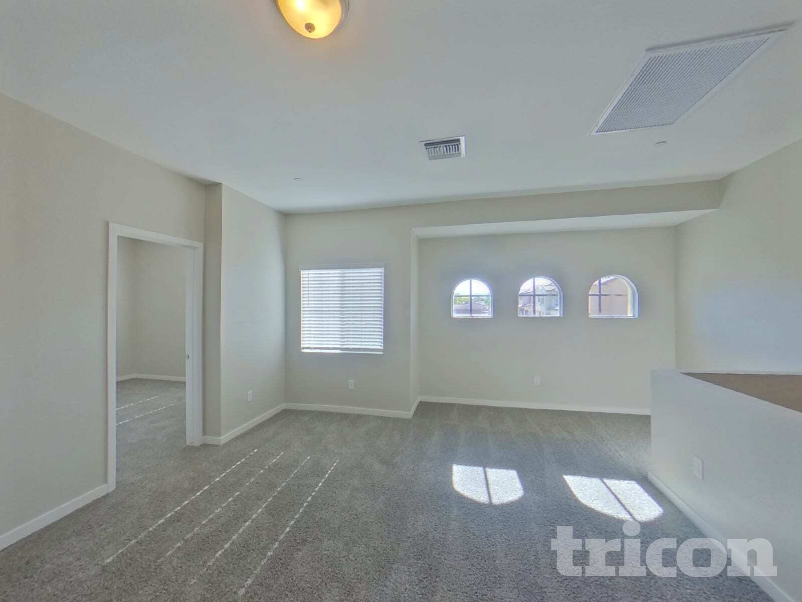 Building Photo - 1314 N Parkcrest