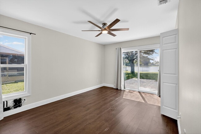 Building Photo - 5431 Courtney Cir