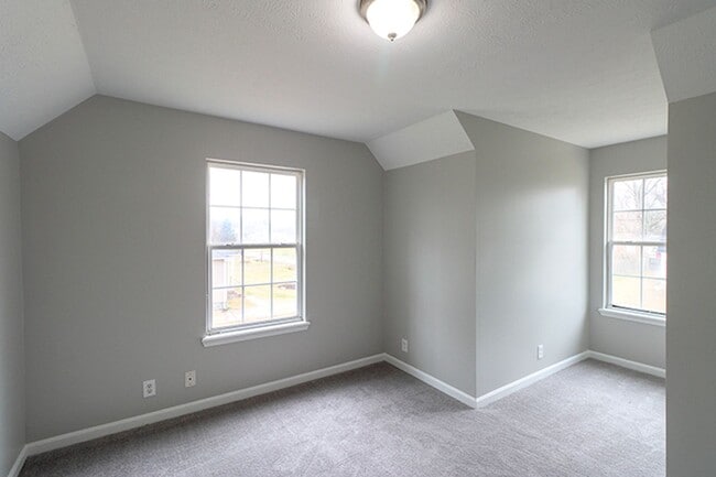 Building Photo - Newly updated 3 bedroom and 2 bath Cape Cod