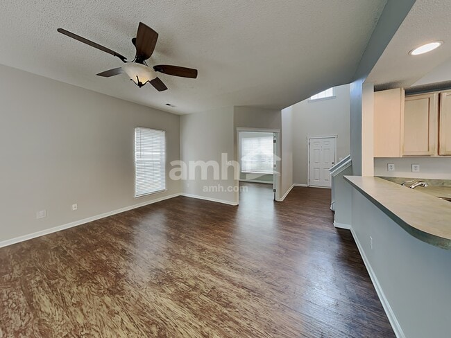 Building Photo - 7537 Sparkleberry Dr