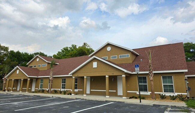Primary Photo - Brand-New 3/2 Townhouse in Lakeside!!!