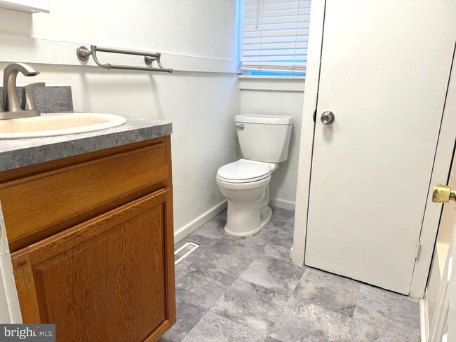 Building Photo - 61 W Pitman St