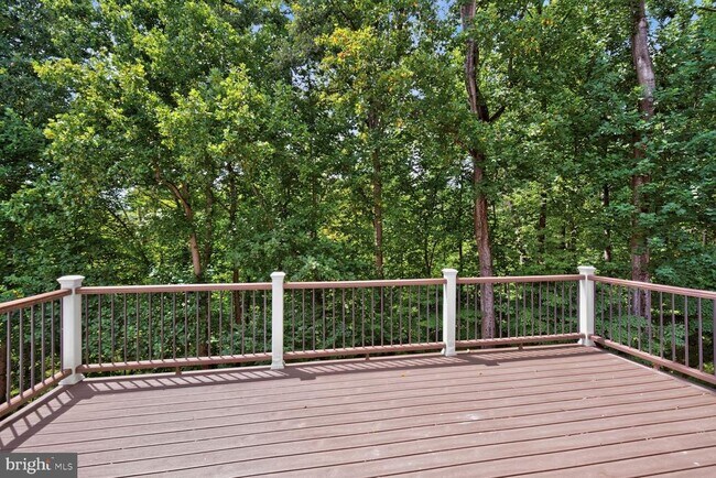 Building Photo - 11432 Cedar Ridge Dr
