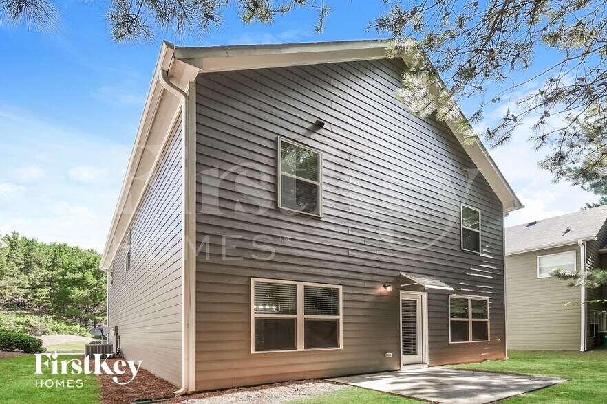 Building Photo - 310 Alcovy Way