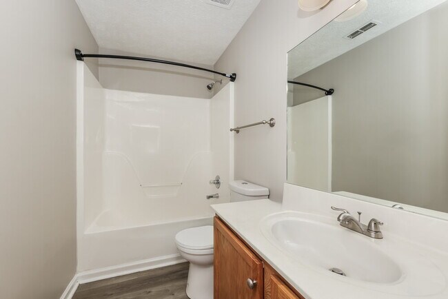 Building Photo - 1295 Tiree Dr