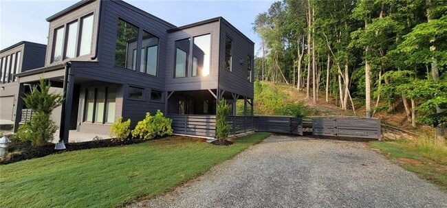 Building Photo - 109 Marina Parc Dr