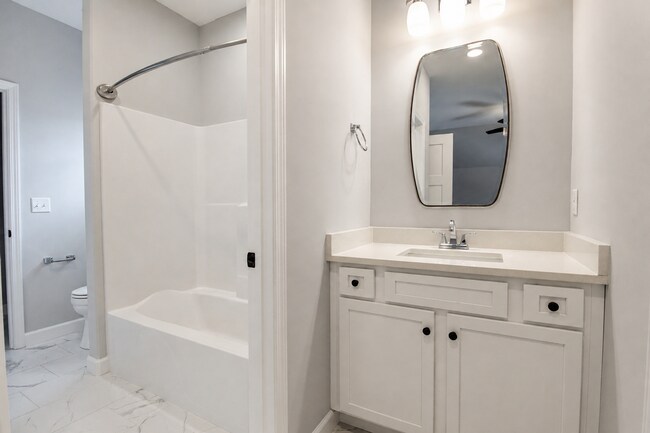 Building Photo - 1429 Village Lp