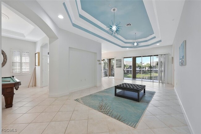 Building Photo - 10085 Valiant Ct