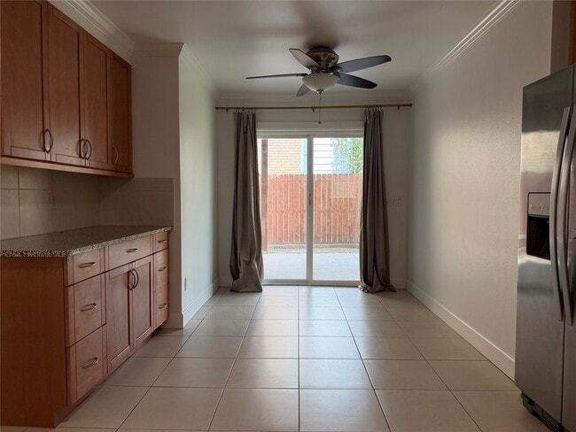 Building Photo - 18142 Glenledi Dr