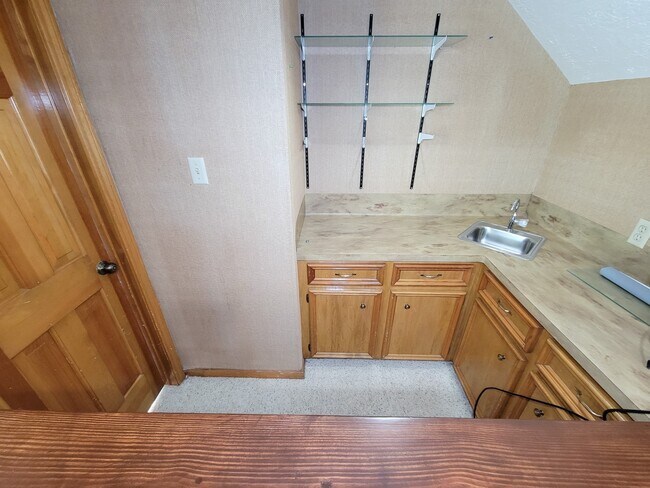 Building Photo - 17326 Ponderosa Pines Dr