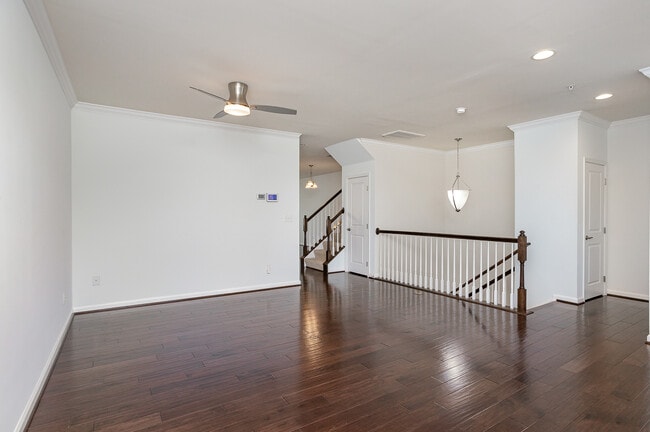 Building Photo - 25890 Racing Sun Dr