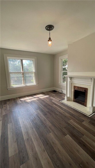 Building Photo - 401 N McKean St