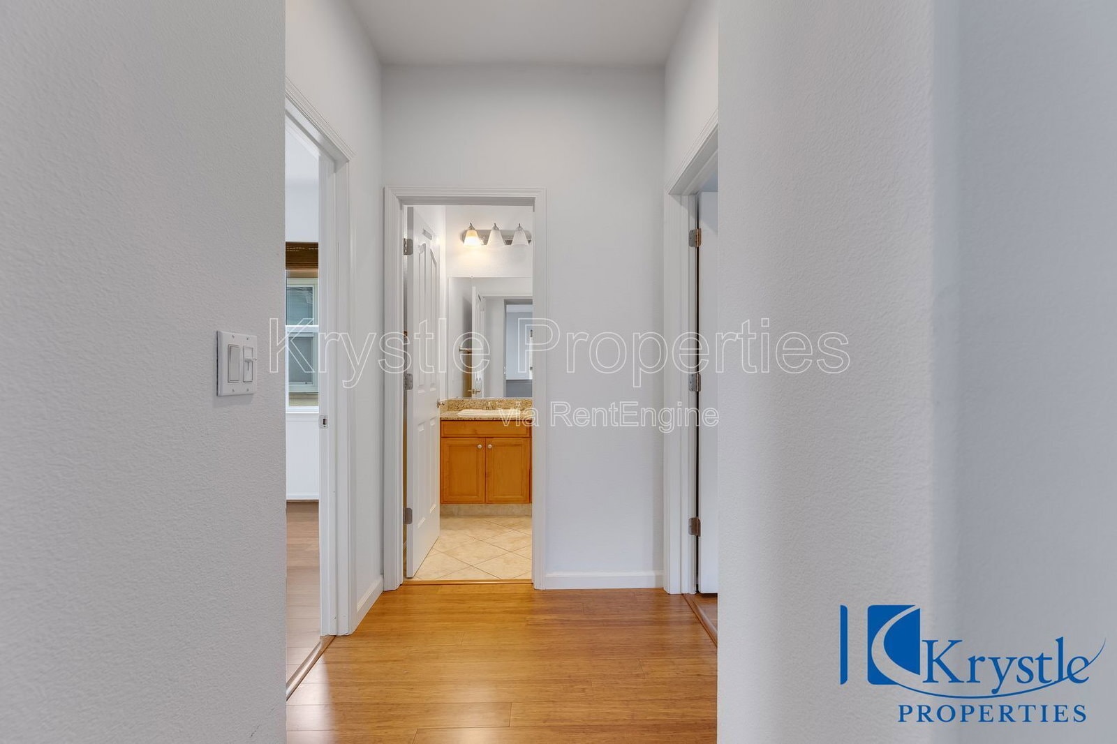 Building Photo - 1010 Madrone Ave