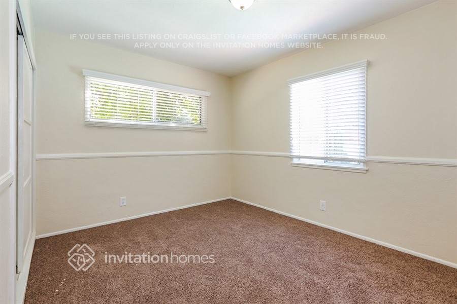 Building Photo - 8017 Lurline Ave