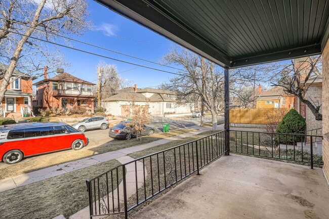 Building Photo - 4334 E 18th Ave