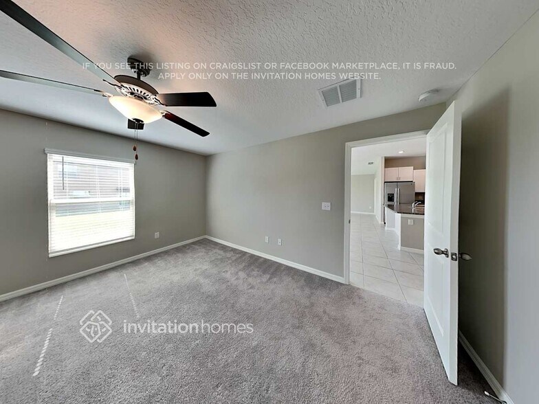 Building Photo - 1573 Blue Rose Dr