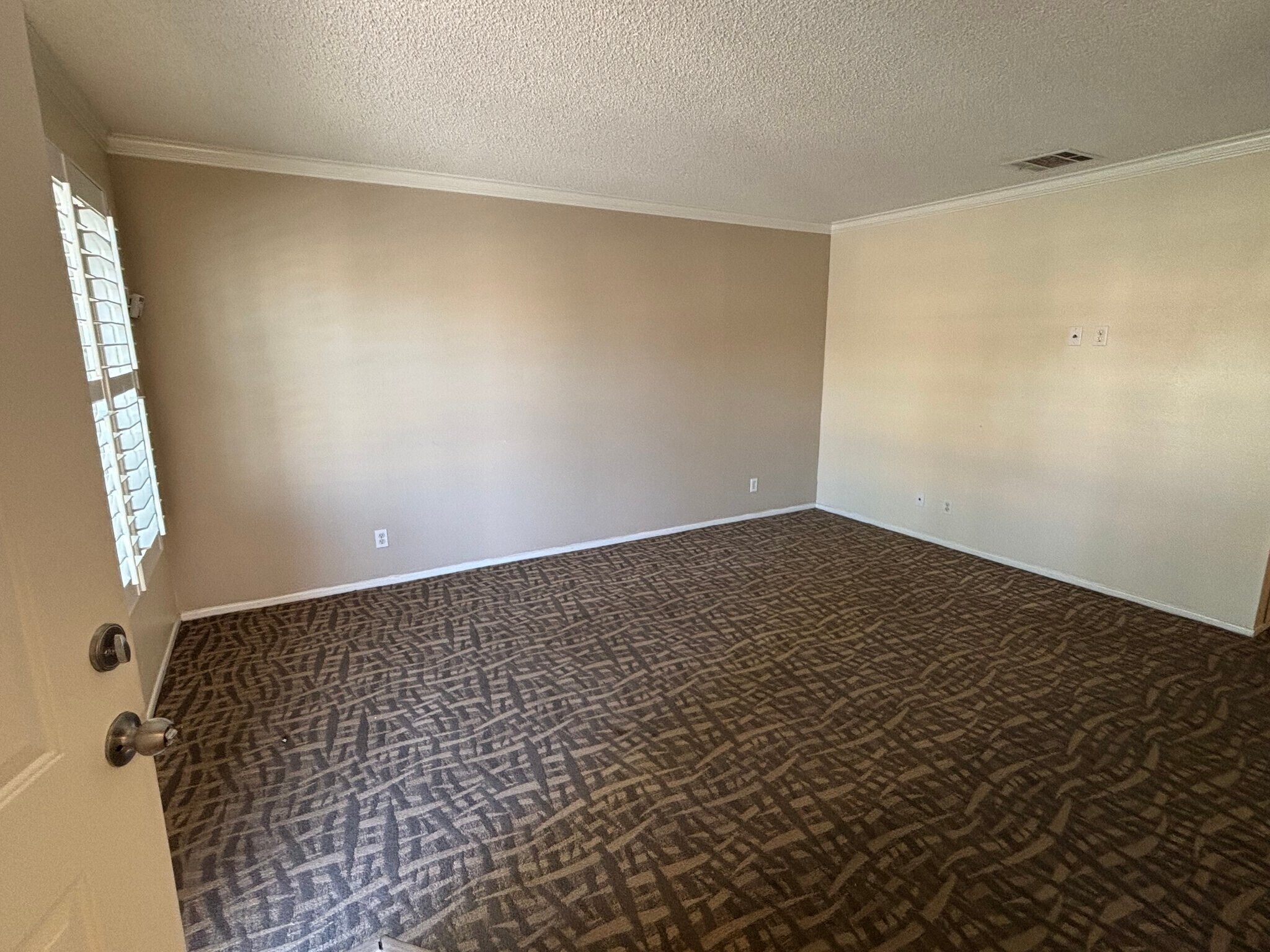 Building Photo - 82954 Stewart Dr