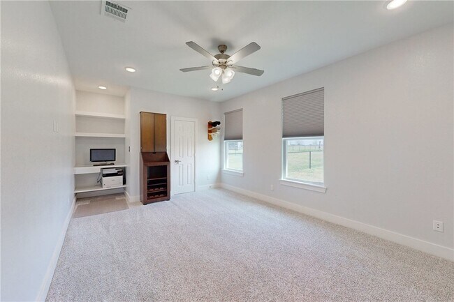 Building Photo - 12268 Cr 175