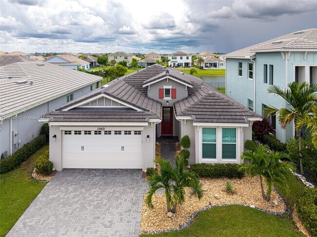 Building Photo - 15431 Goldfinch Cir