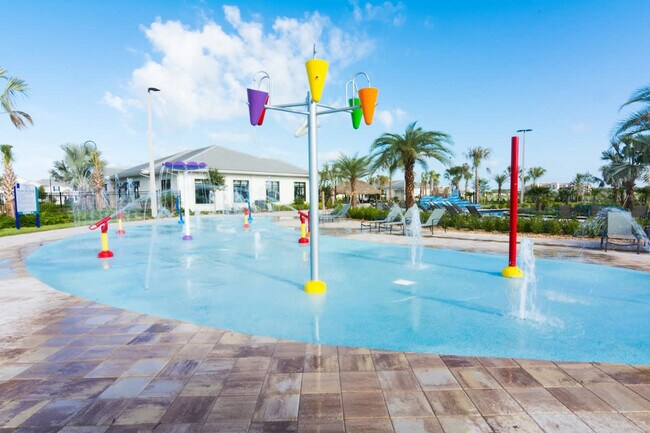 Building Photo - 4702 Sleepy Hollow Dr