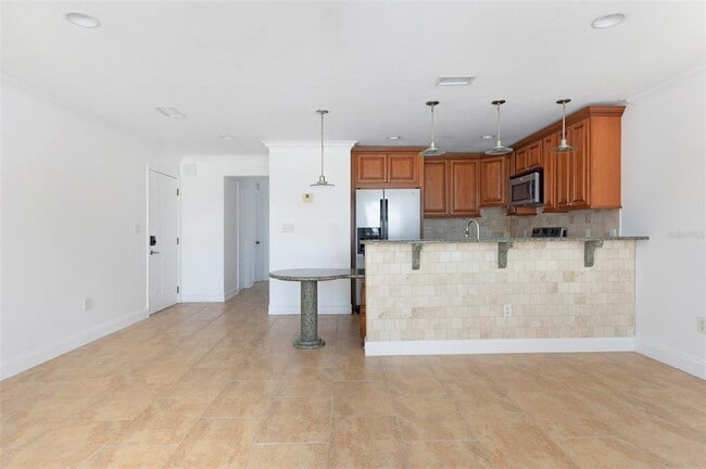 Building Photo - 114 143rd Ave