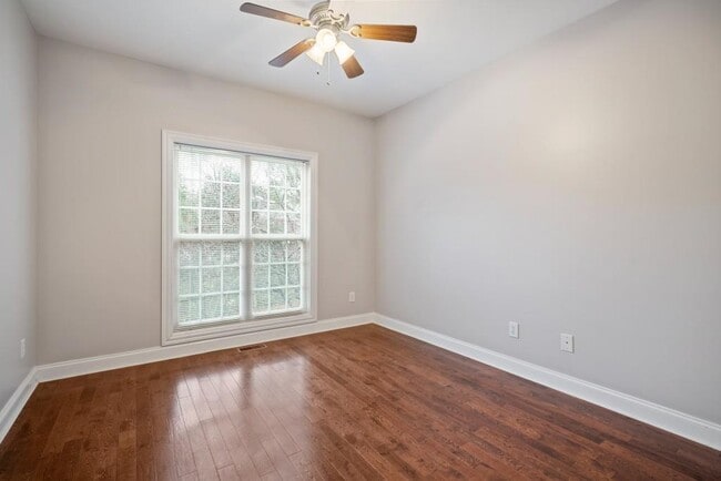 Building Photo - 961 College Pl Ct NW