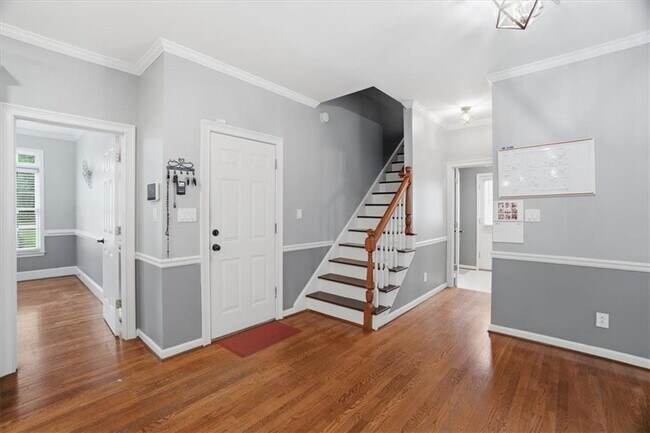 Building Photo - 2785 Shoemaker Ln
