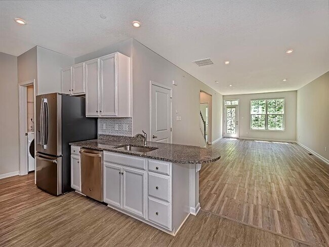 Building Photo - 117 Melinda Ct