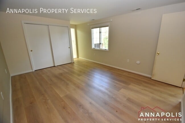 Building Photo - 821 Macsherry Dr