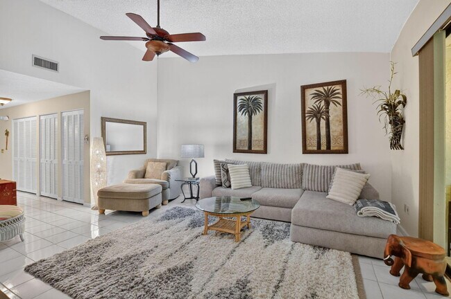 Building Photo - 9364 Sable Ridge Cir