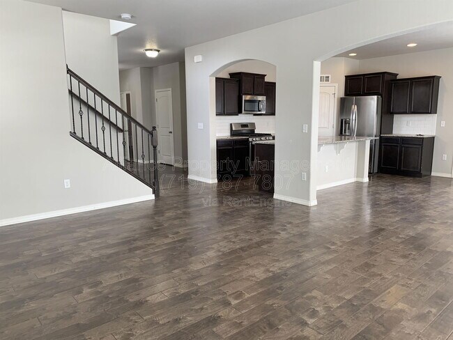 Building Photo - 8885 Vanderwood Rd