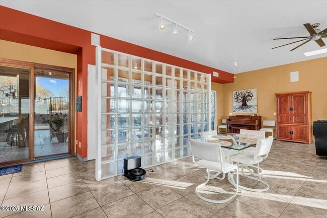 Building Photo - 15190 E Two Bar Z Ranch Pl