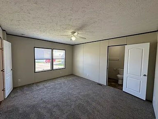 Building Photo - 47 Bluebird Hill Dr