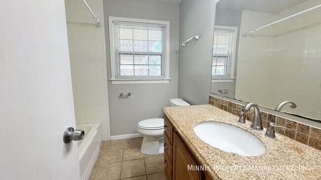 Building Photo - 4817 45th St