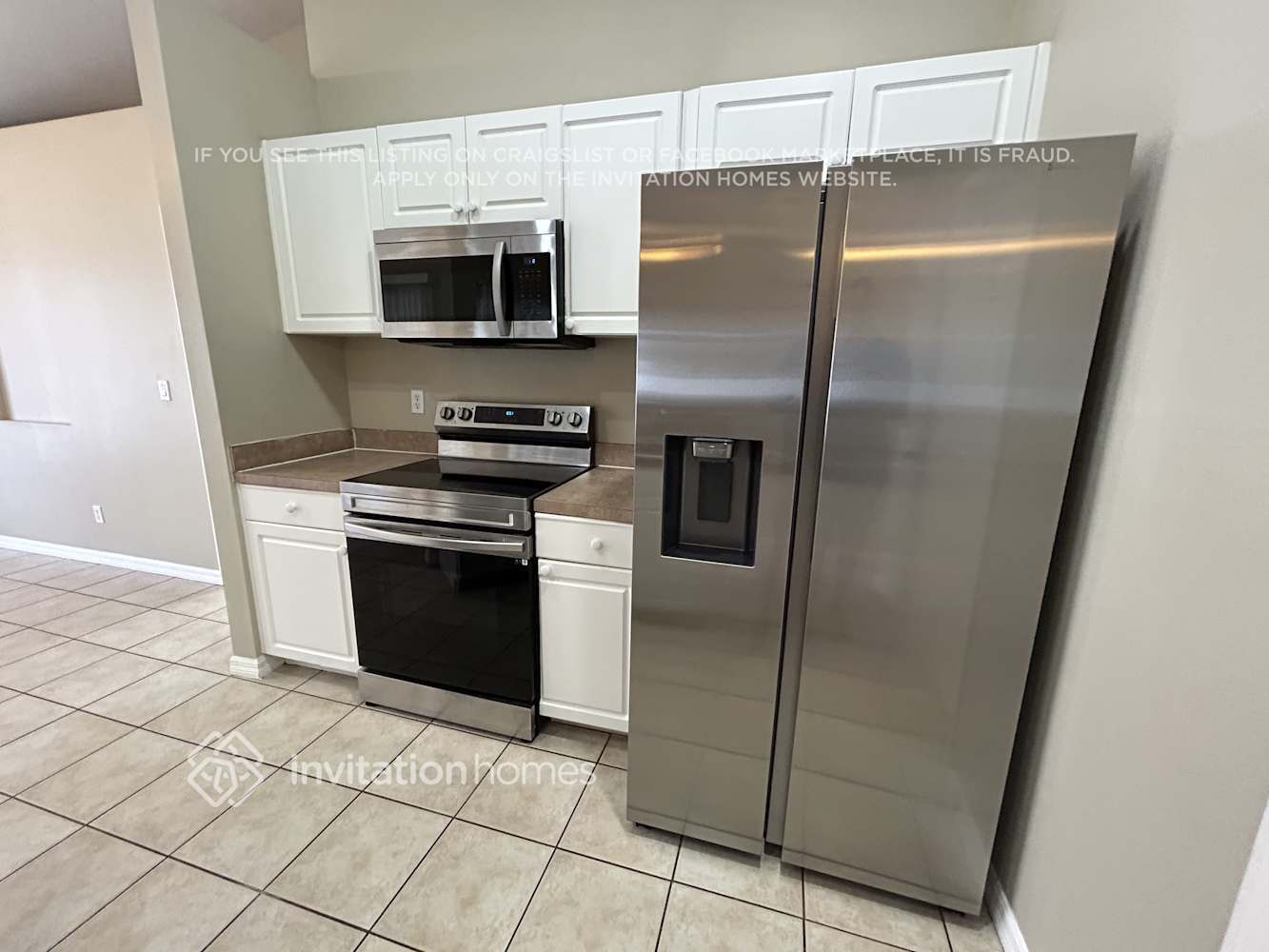 Building Photo - 3423 SW 9th Ave