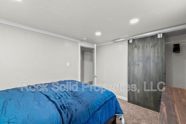 Building Photo - 3012 O Neil Ave