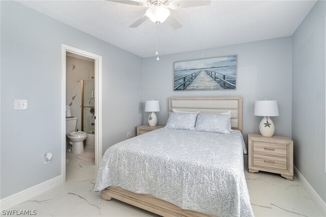 Building Photo - 146 Clyburn Way W