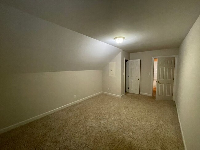 Building Photo - 5300 Hornes Church Rd