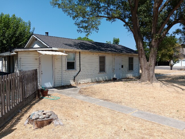 Building Photo - 1459 S St