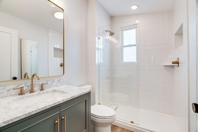 Building Photo - 222 Prospect St