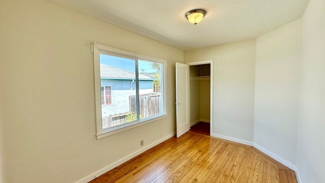 Building Photo - Large & Sunny House & Backyard in a Tranquill Neighborhood of El Cerrito